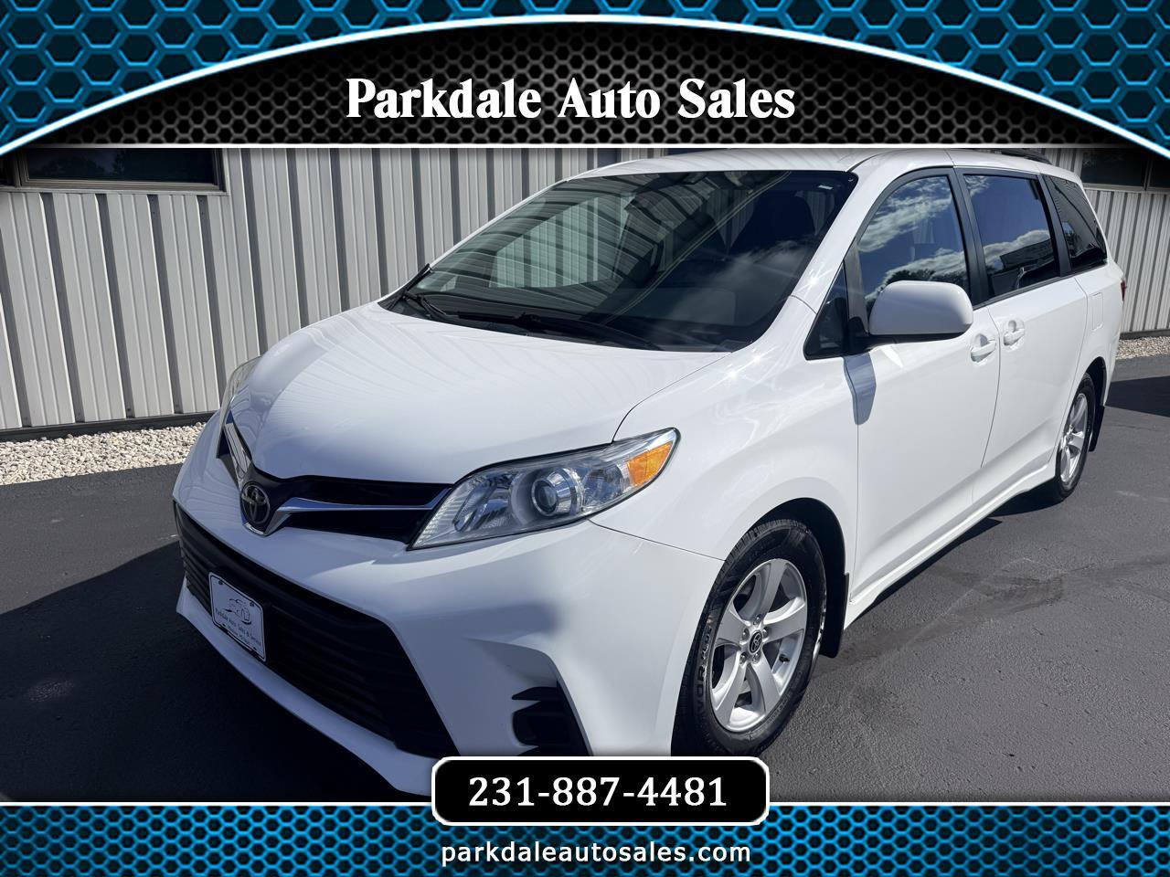 Toyota Sienna LE Auto Access Seat FWD 7-Passenger (Natl) 2020