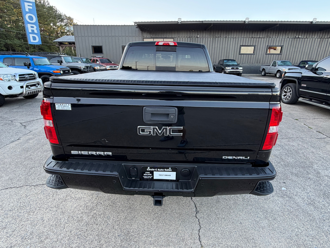 GMC Sierra 1500 Denali Crew Cab Short Box 4WD 2015