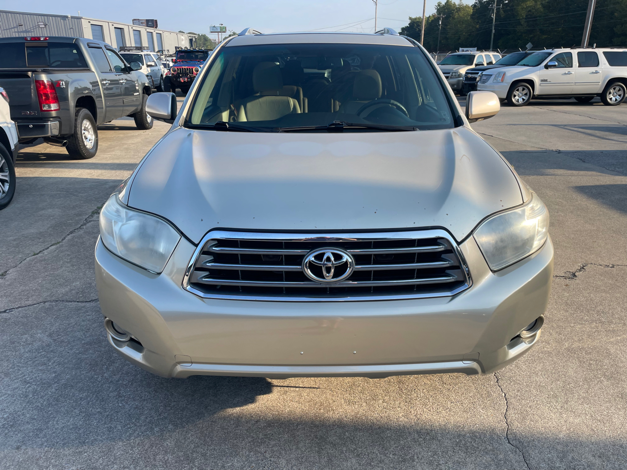 Toyota Highlander Limited 2WD 2010