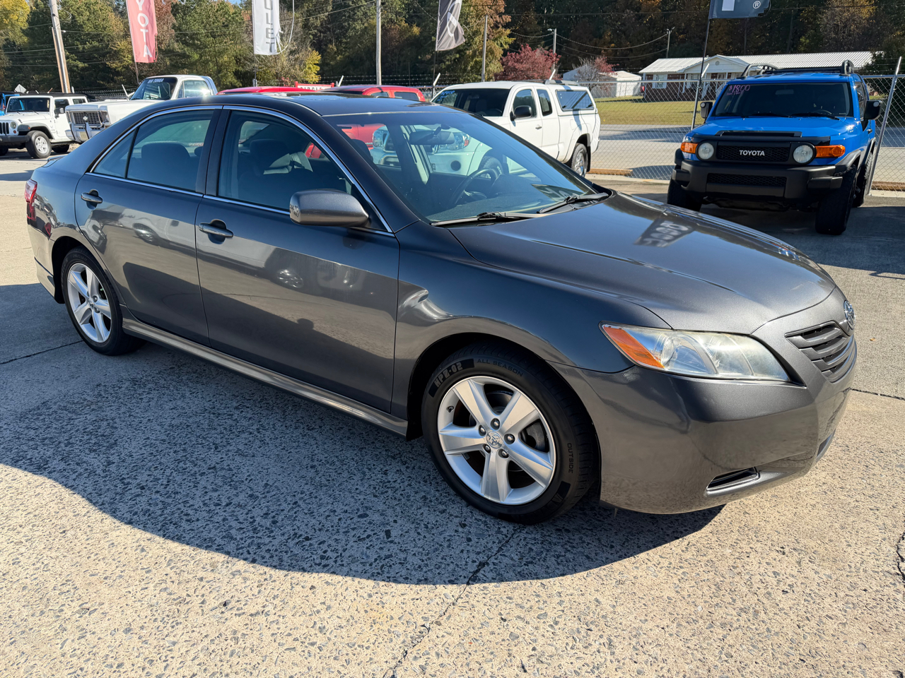 Toyota Camry Base 6-Spd AT 2011