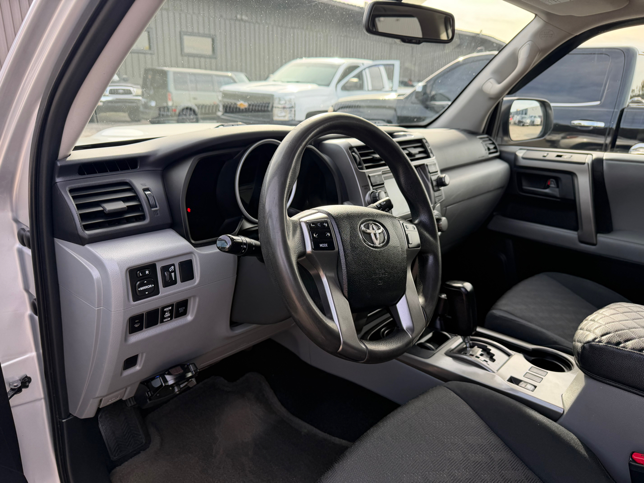 Toyota 4Runner SR5 4WD 2010