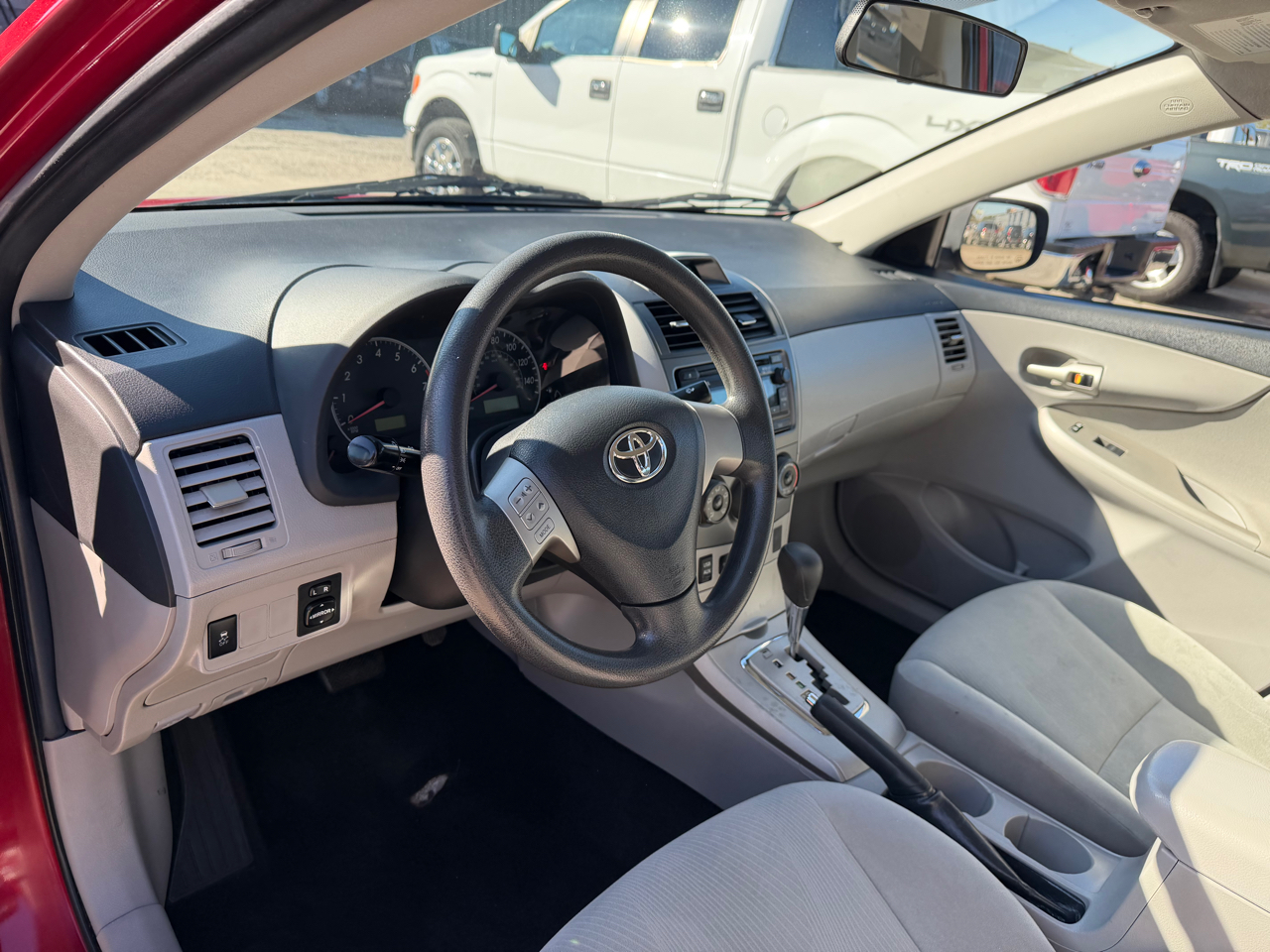 Toyota Corolla LE 2012