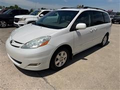 2008 Toyota Sienna 