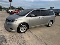 2011 Toyota Sienna 