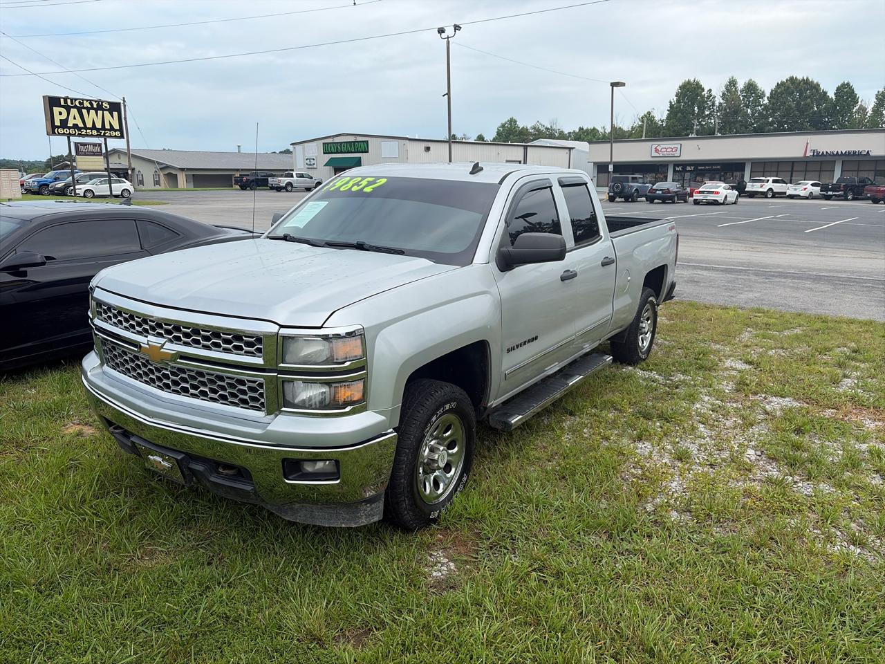 2014 Chevrolet Silverado 1500 4WD Double Cab 143.5" LT w/1LT