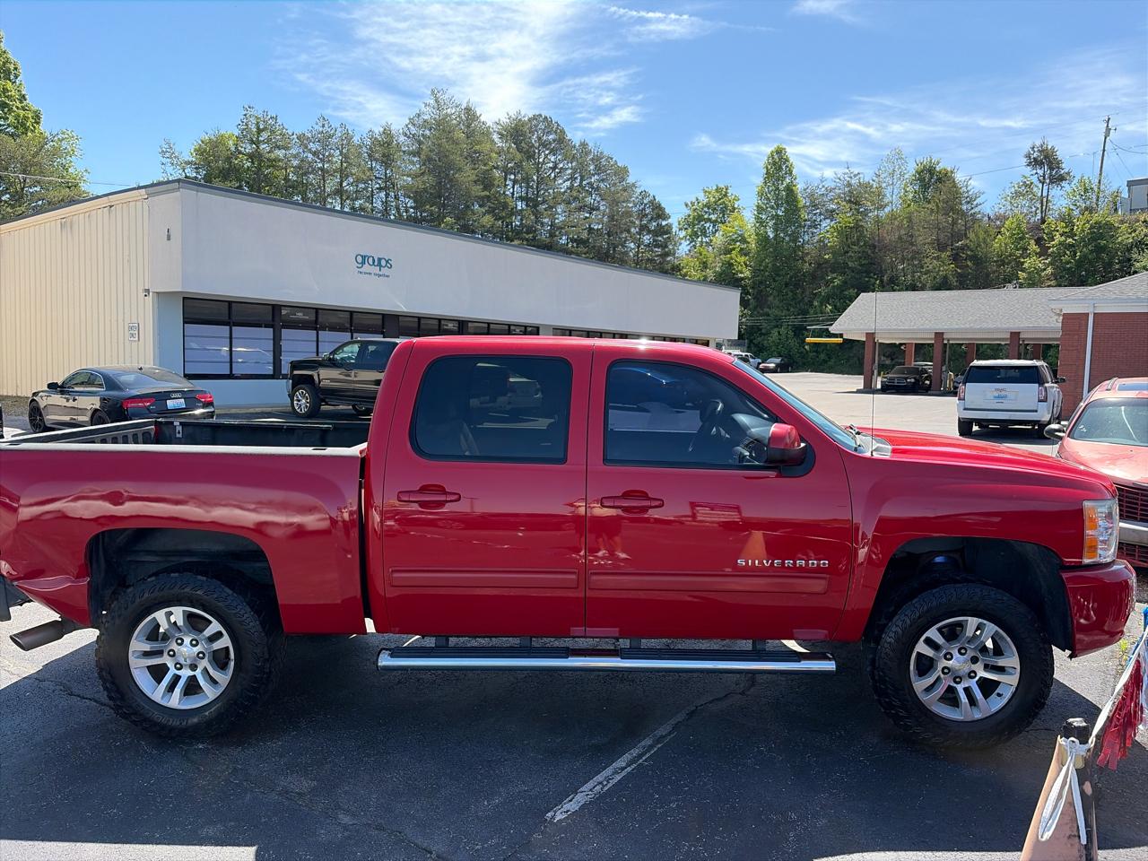 2012 Chevrolet Silverado 1500 4WD Crew Cab 143.5" LTZ