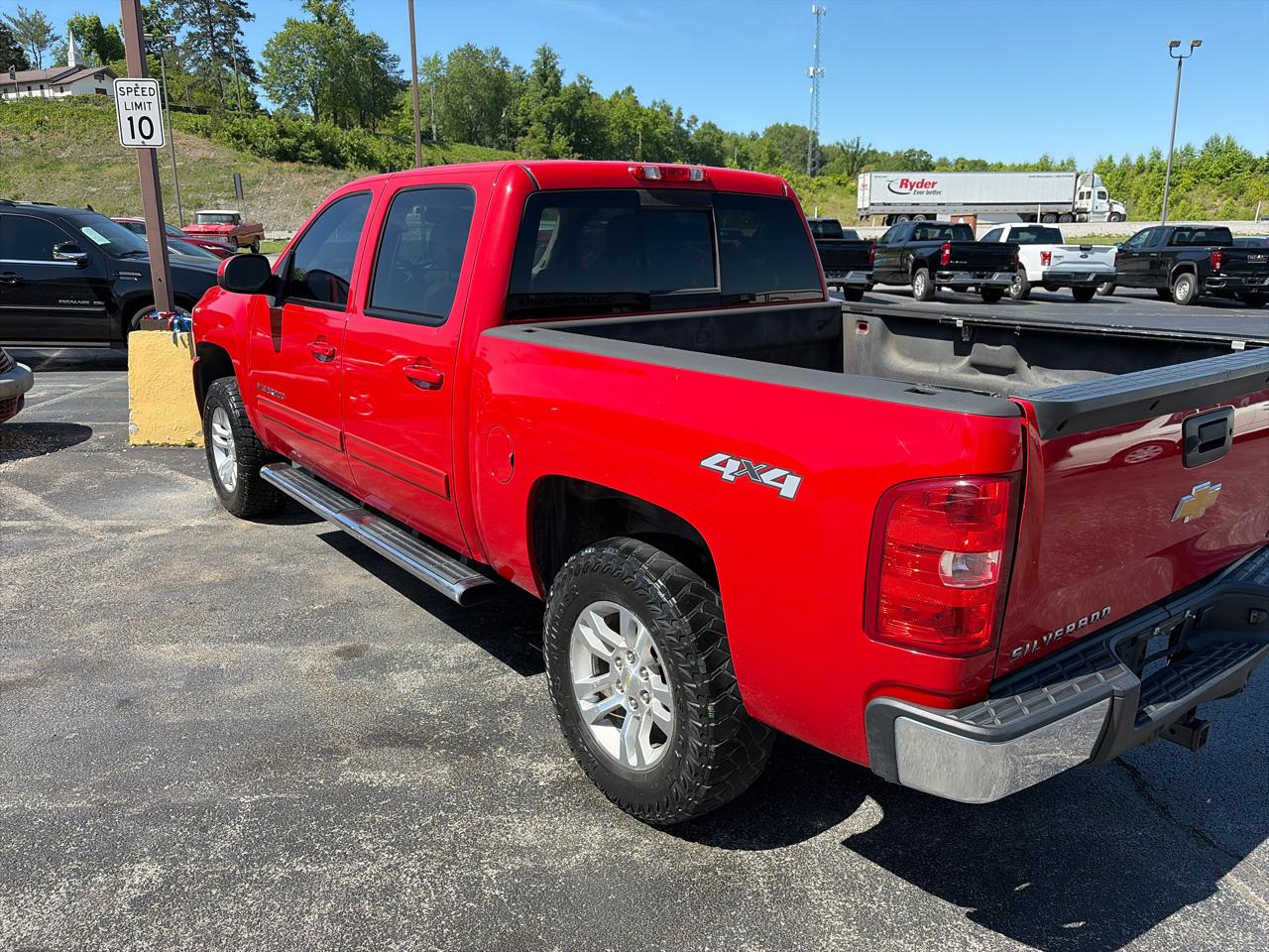Chevrolet Silverado 1500 4WD Crew Cab 143.5" LTZ 2012