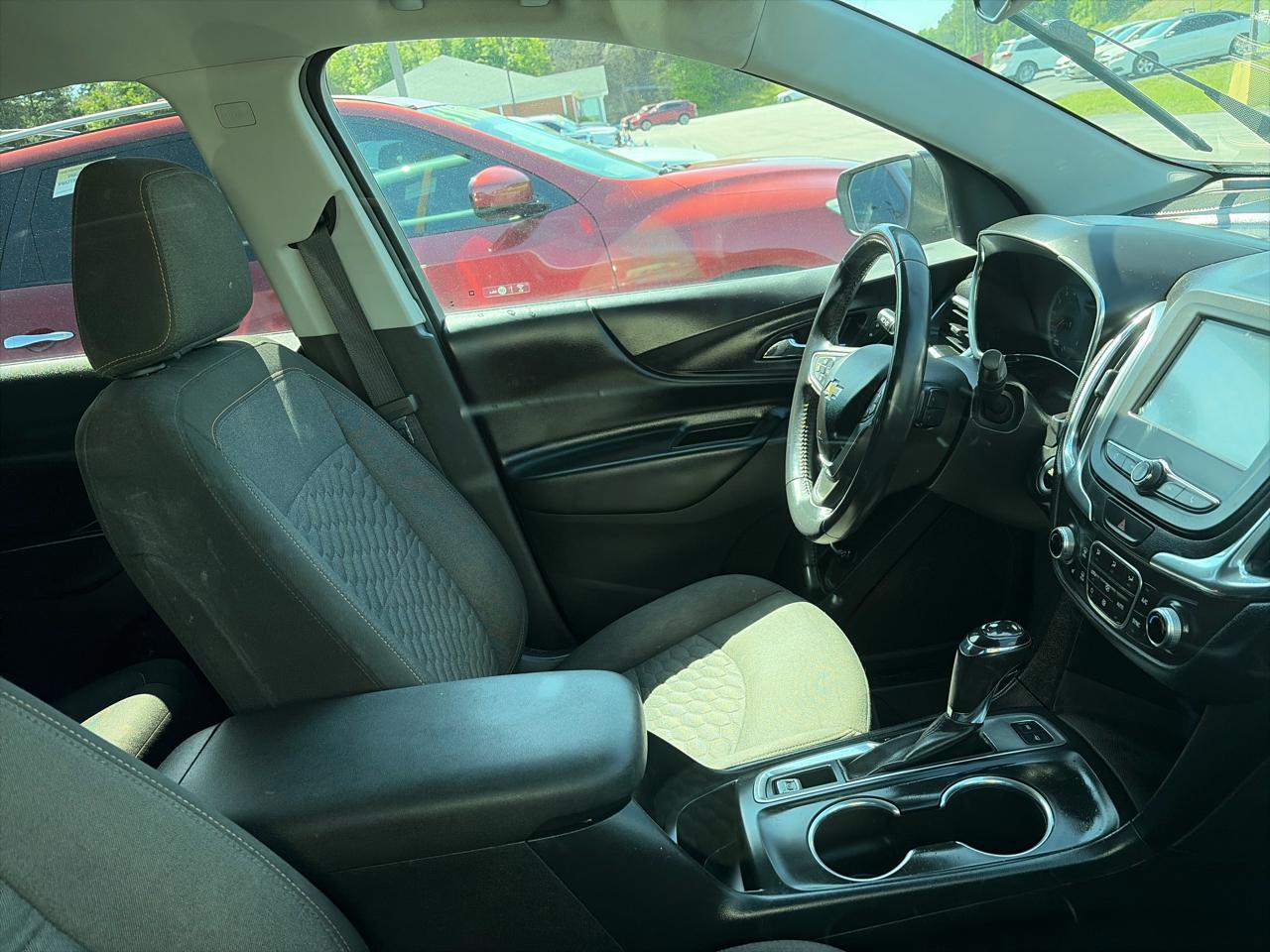 Chevrolet Equinox AWD 4dr LT w/2LT 2018