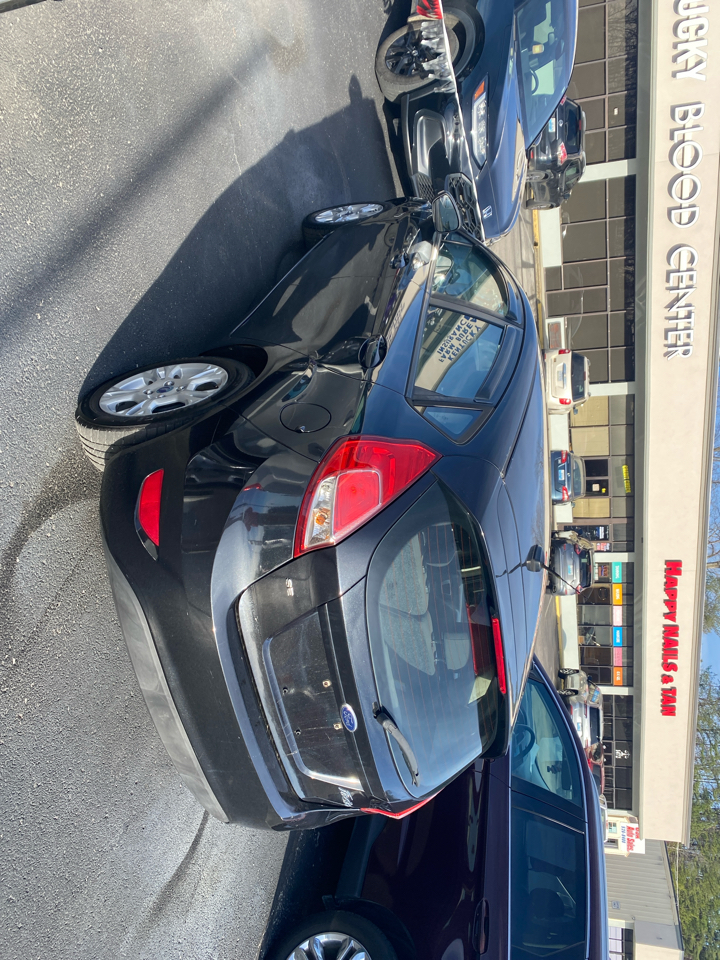 Ford Fiesta 5dr HB SE 2014