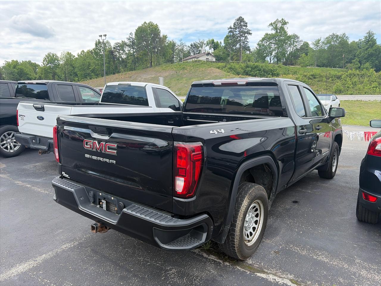 GMC Sierra 1500 4WD Double Cab 147" 2019