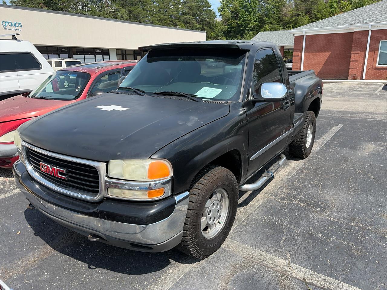 GMC New Sierra 1500 Reg Cab 119.0" WB 4WD SLE 2000