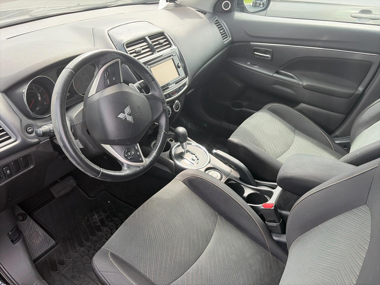 Mitsubishi Outlander Sport AWD 4dr CVT SE 2015