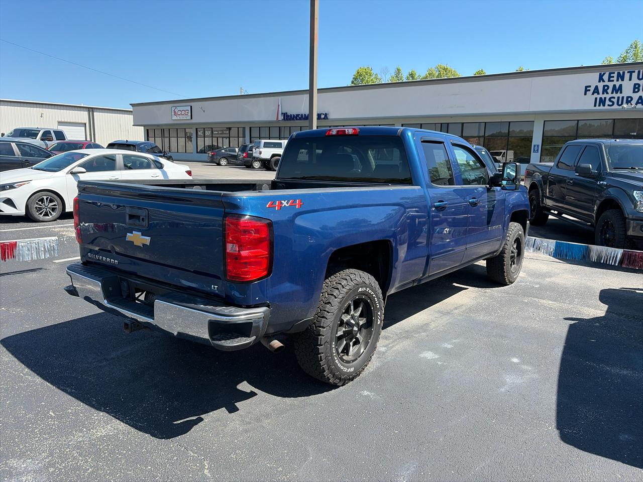 Chevrolet Silverado 1500 4WD Double Cab 143.5" LT w/1LT 2018