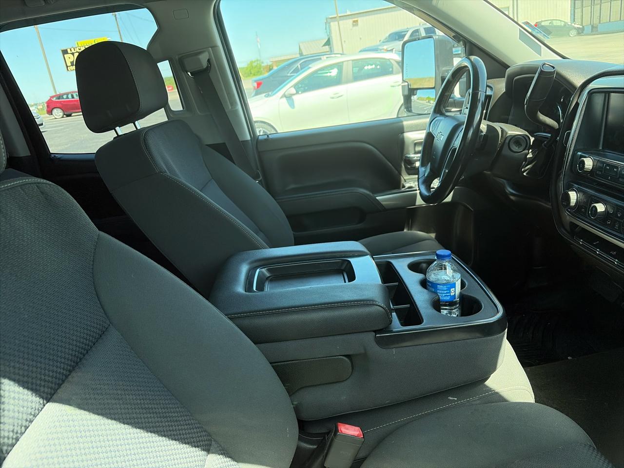 Chevrolet Silverado 1500 4WD Double Cab 143.5" LT w/1LT 2018