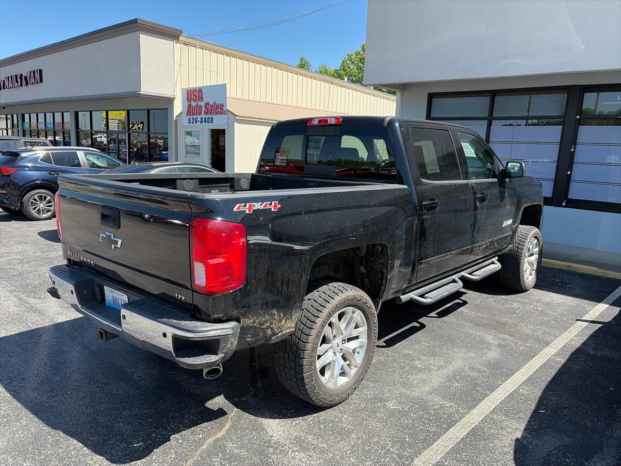 Chevrolet Silverado 1500 4WD Crew Cab 143.5" LTZ w/2LZ 2017