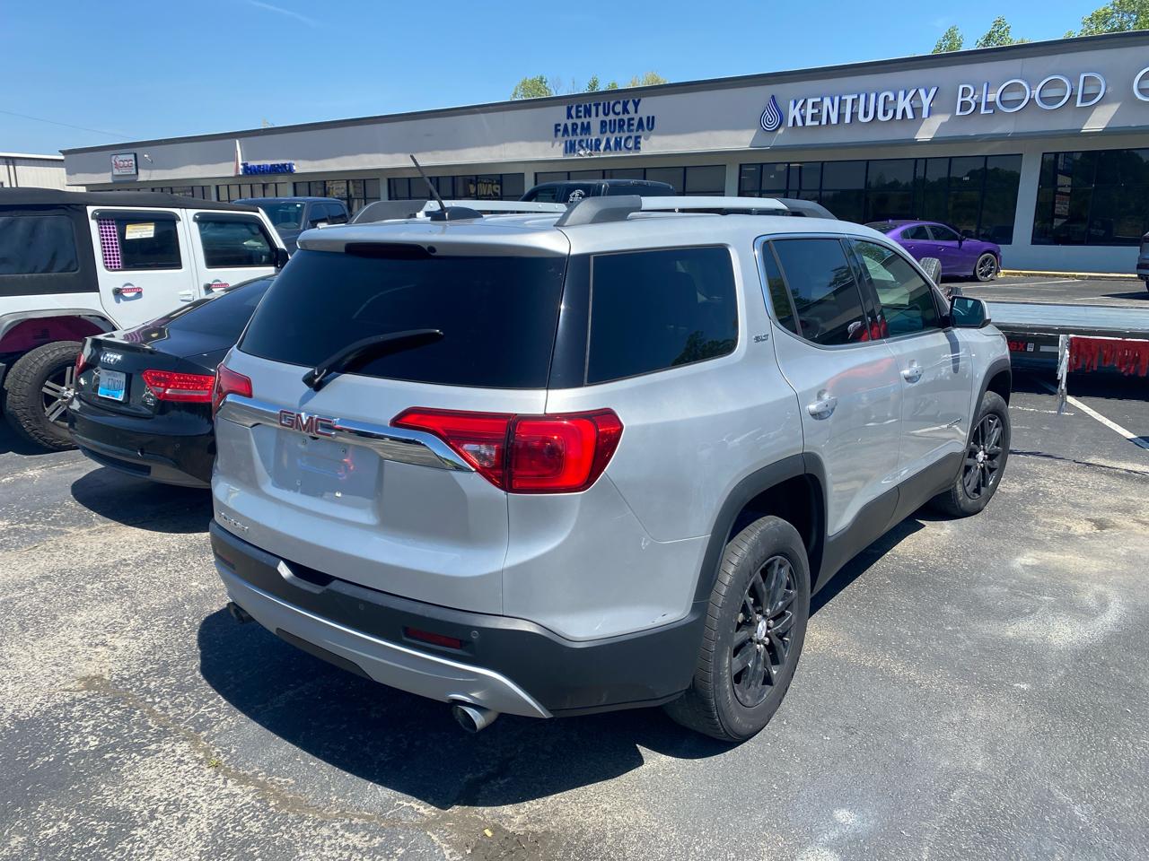 GMC Acadia FWD 4dr SLT w/SLT-1 2019