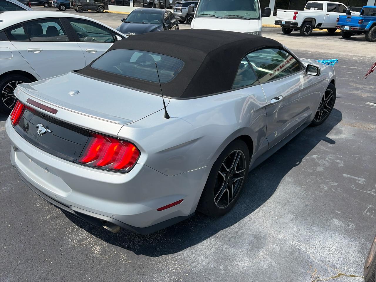 Ford Mustang EcoBoost Convertible 2018