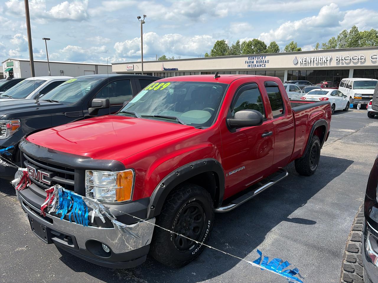 2009 GMC Sierra 2WD Extended Cab Work Truck SWB's photo