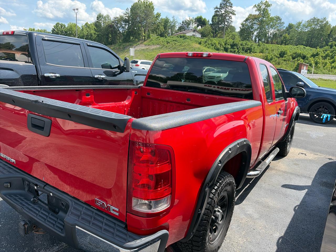 GMC Sierra 1500 2WD Ext Cab 143.5" Work Truck 2009