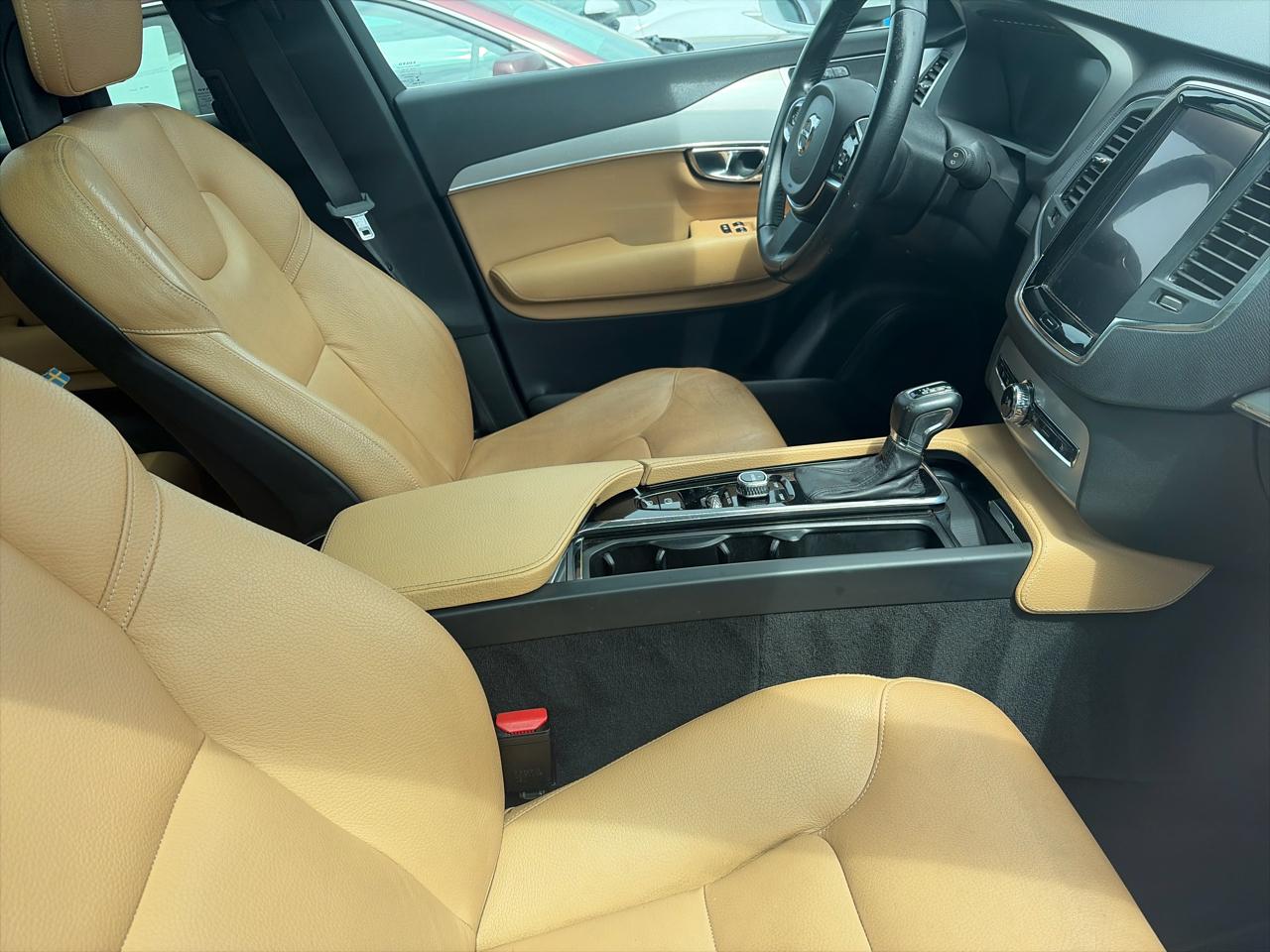 Volvo XC90 AWD 4dr T6 Momentum 2016