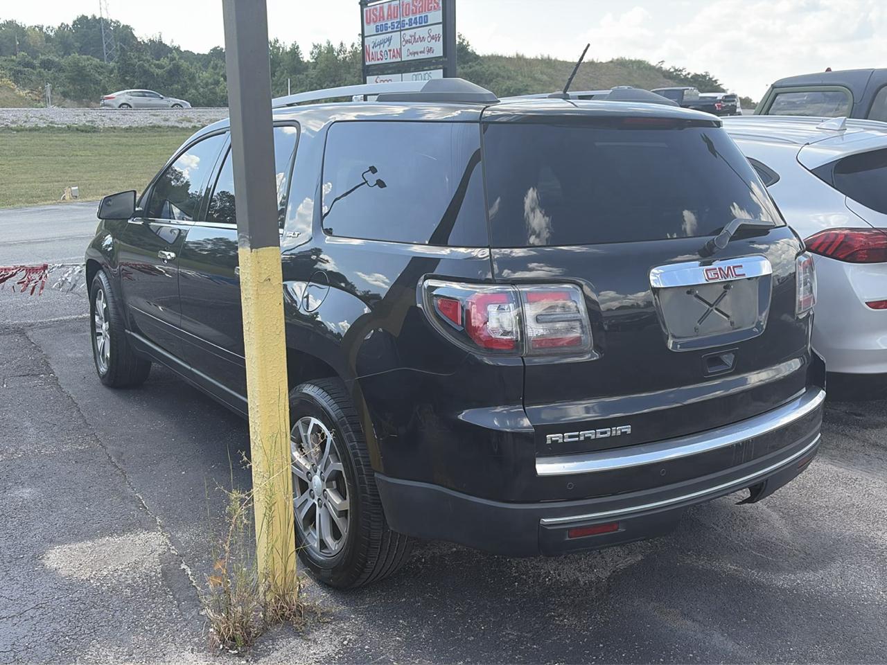 GMC Acadia FWD 4dr SLT w/SLT-1 2013