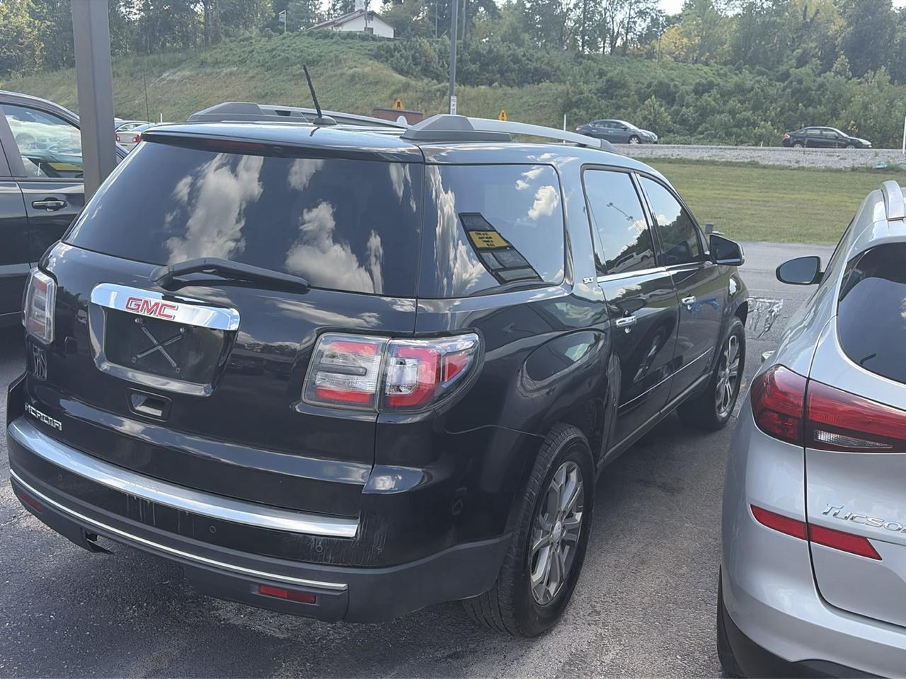 GMC Acadia FWD 4dr SLT w/SLT-1 2013