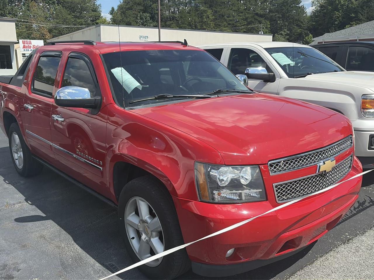 2009 Chevrolet Avalanche 4WD Crew Cab 130" LTZ