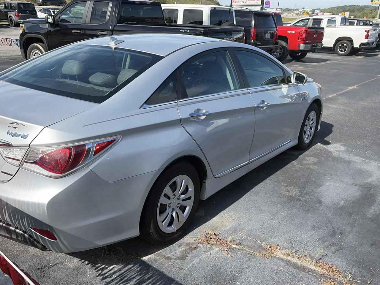 Hyundai Sonata Hybrid 4dr Sdn Limited 2013