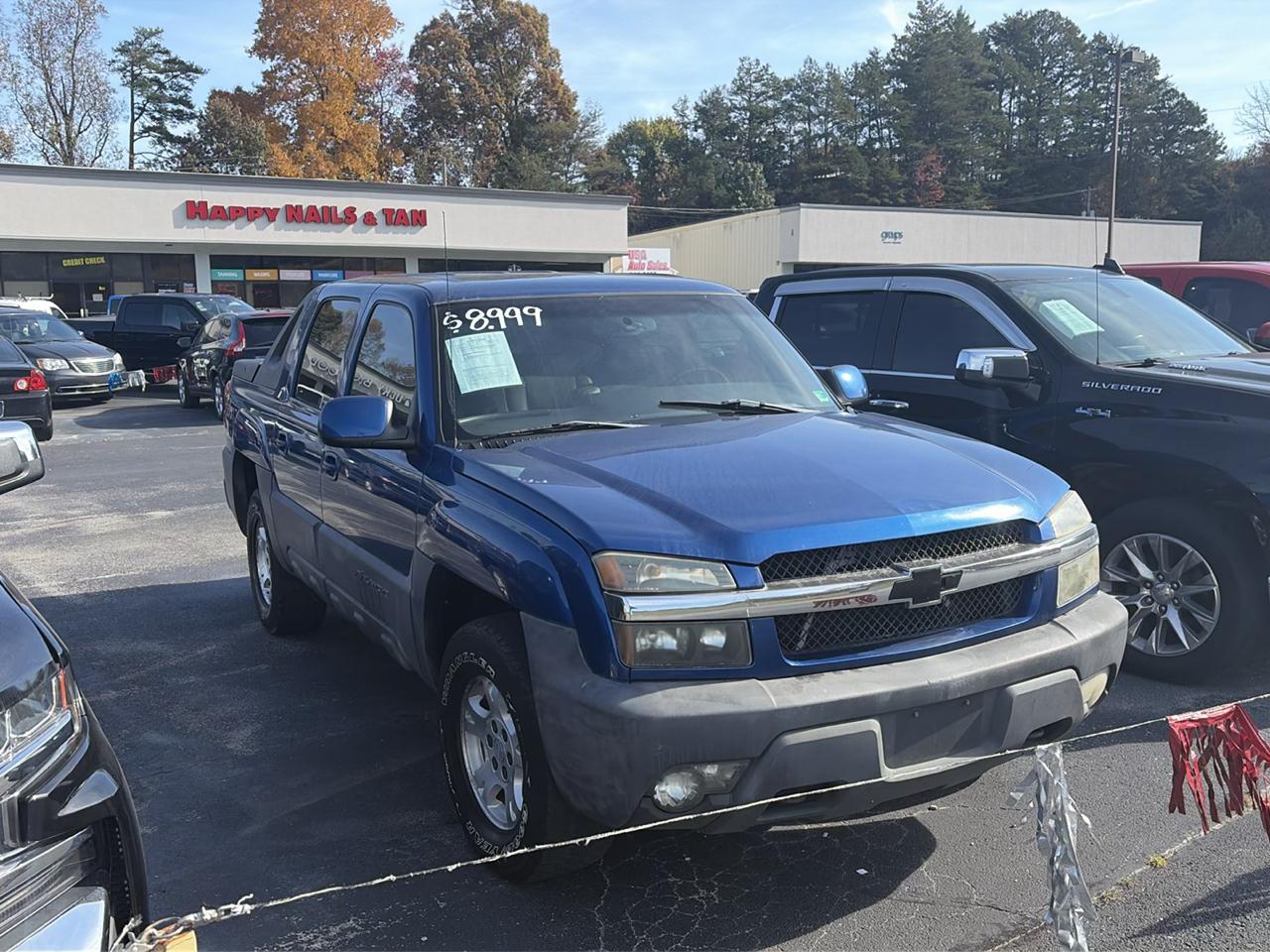 2003 Chevrolet Avalanche 1500 5dr Crew Cab 130" WB 4WD
