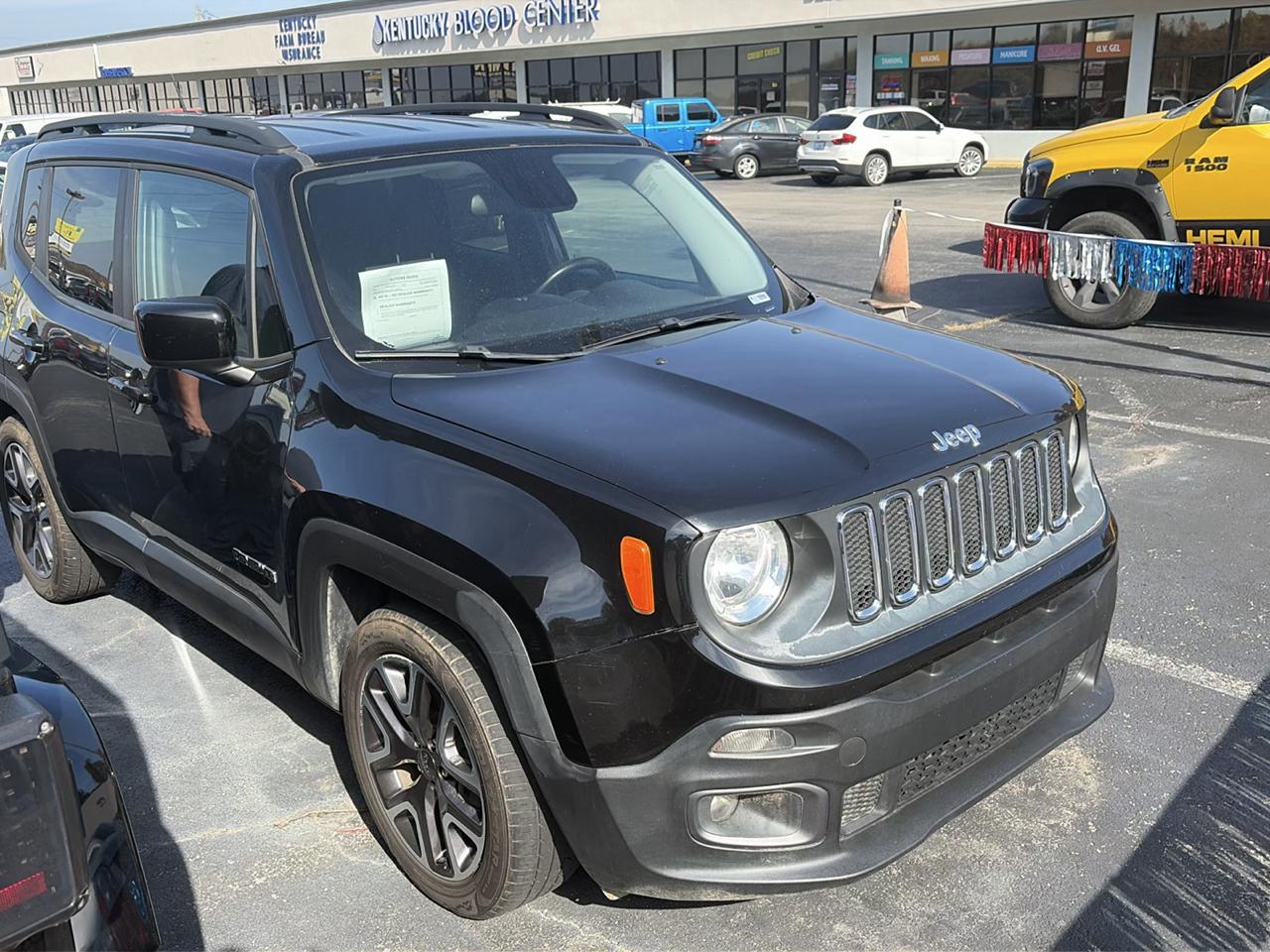 2017 Jeep Renegade Latitude FWD