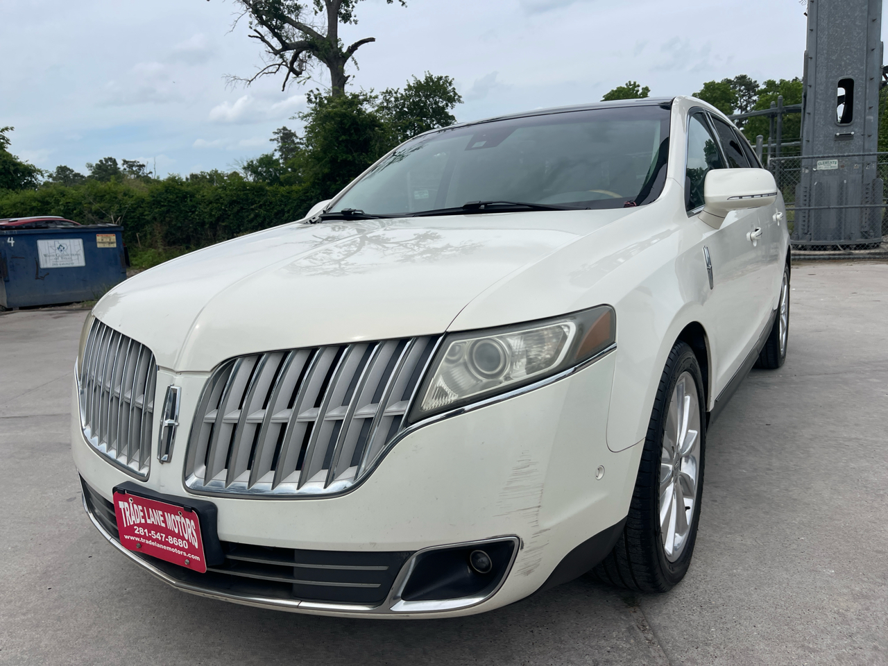 2012 Lincoln MKT EcoBoost's photo