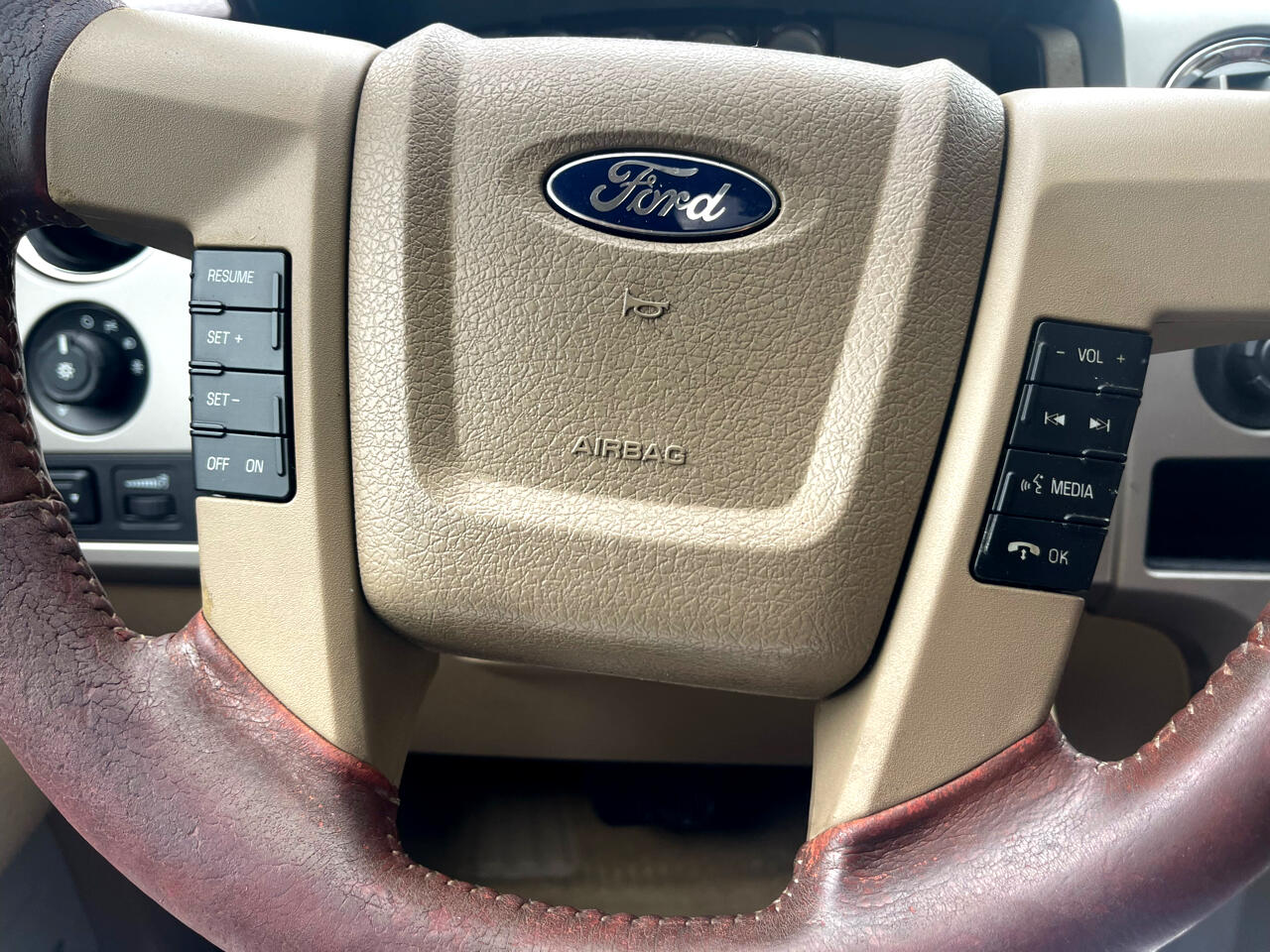 Ford F-150 King Ranch 2010