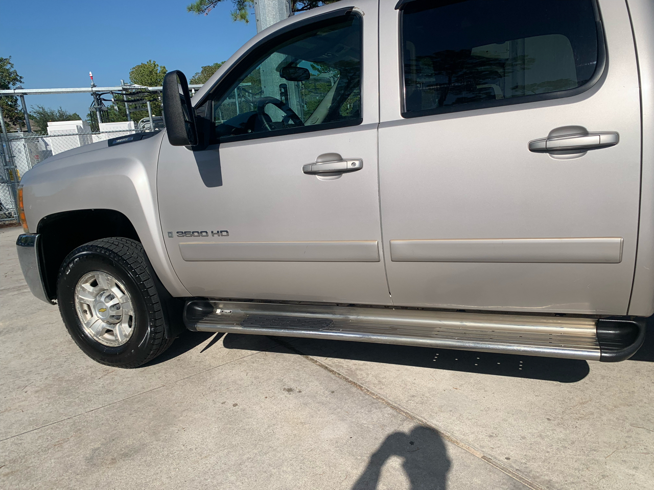 Chevrolet Silverado 3500HD LTZ Ext. Cab Long Box 2WD 2008