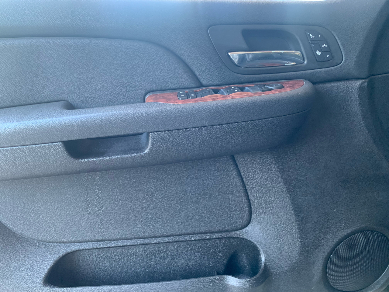 Chevrolet Silverado 3500HD LTZ Ext. Cab Long Box 2WD 2008