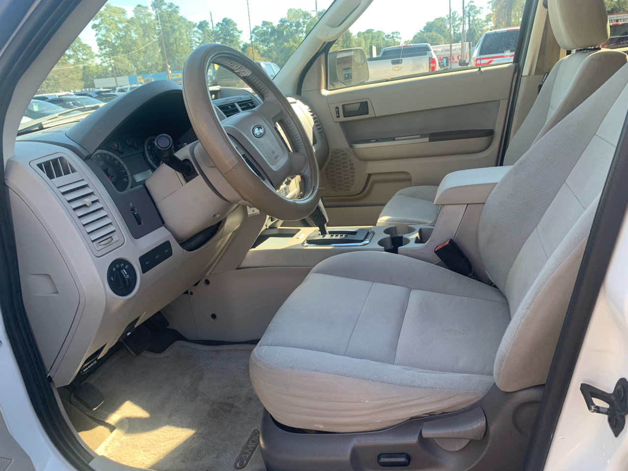 Ford Escape XLT FWD 2012