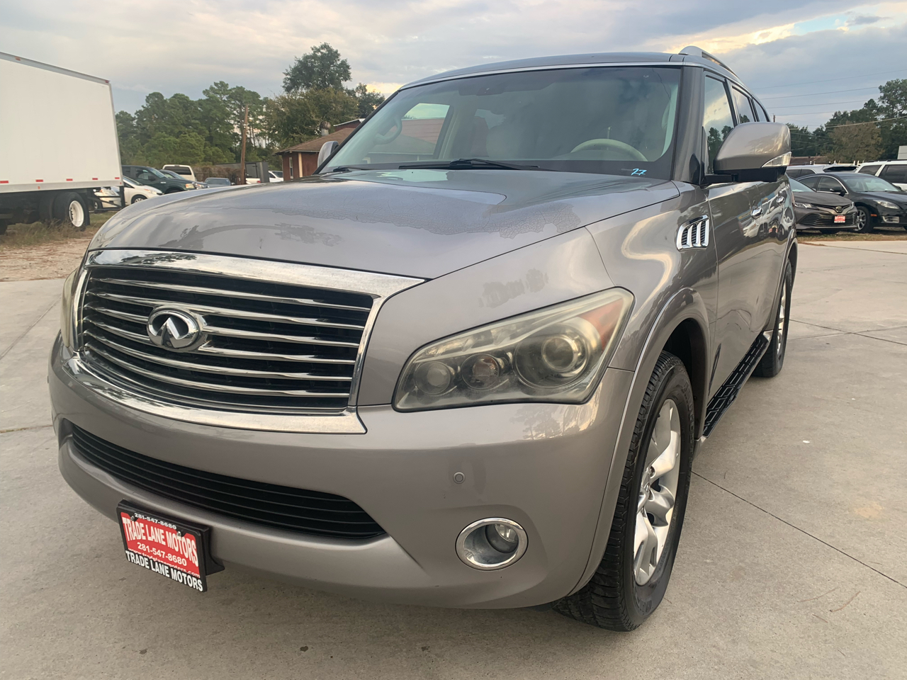 2012 INFINITI QX 56's photo