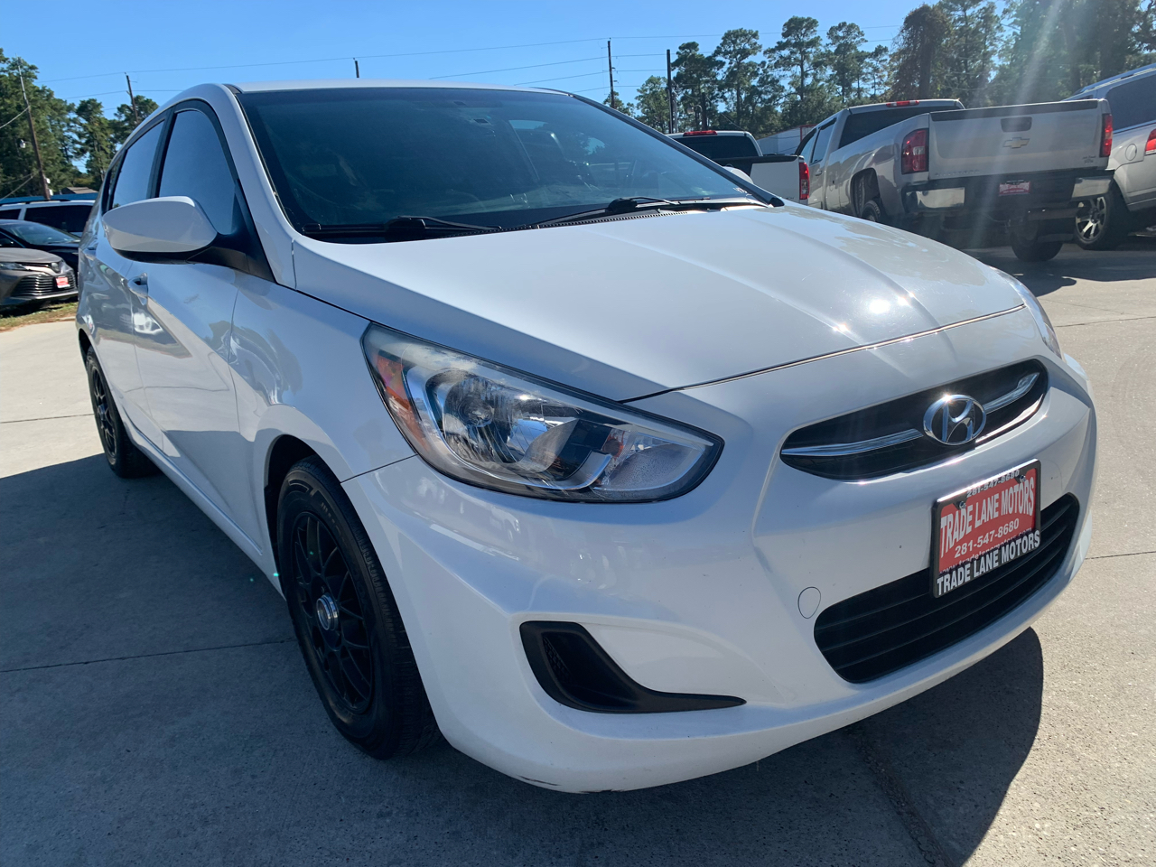 2017 Hyundai Accent SE's photo