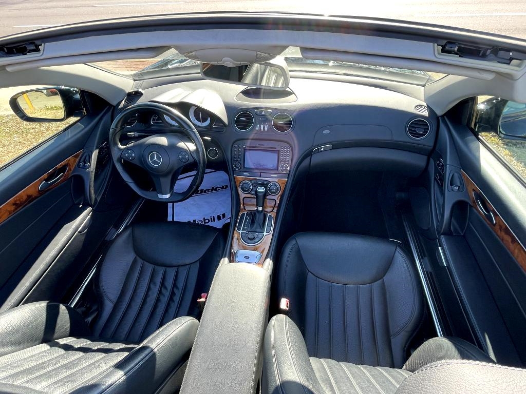 Mercedes-Benz SL-Class  2009