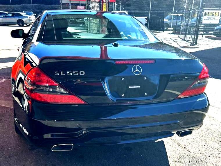 Mercedes-Benz SL-Class  2009