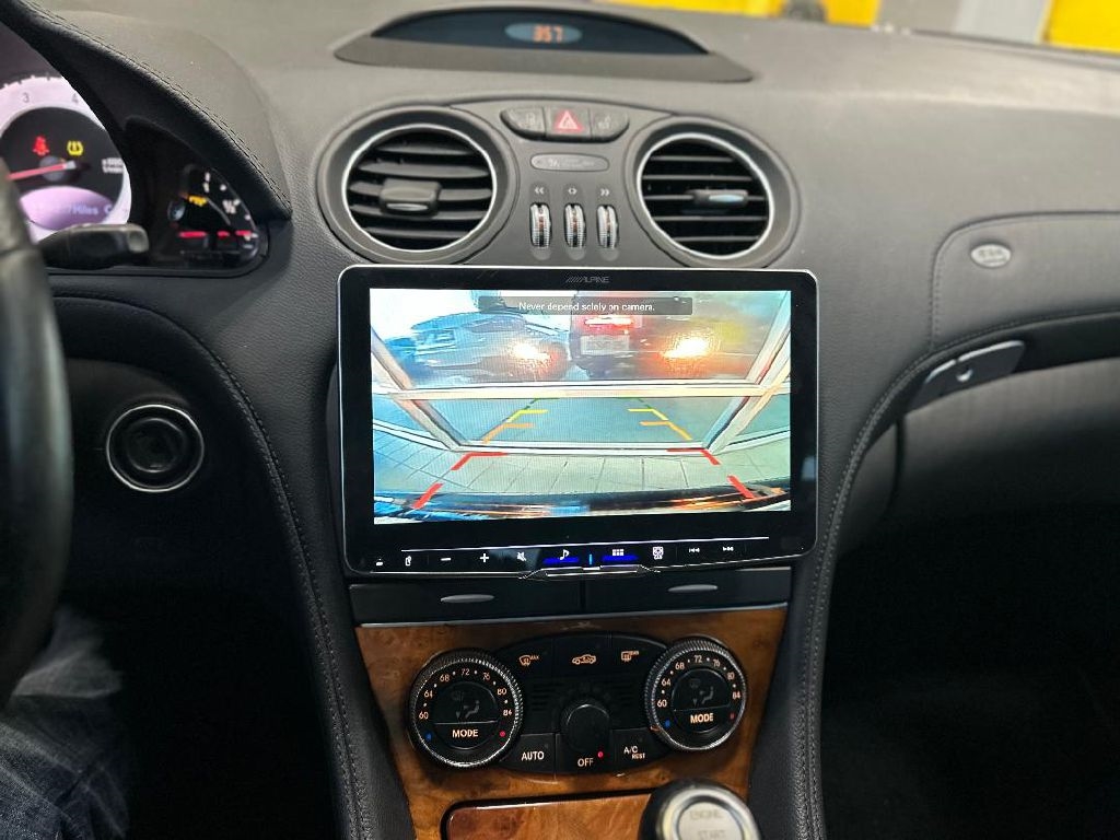 Mercedes-Benz SL-Class  2009