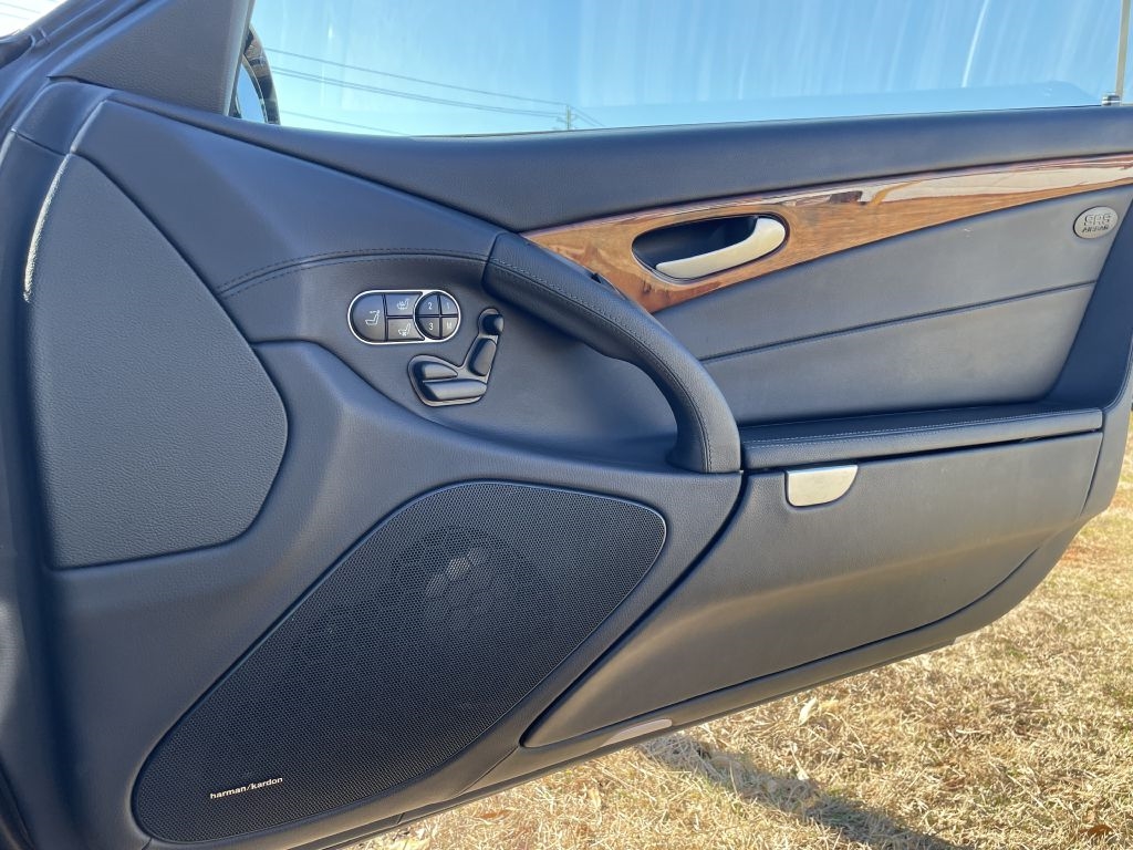 Mercedes-Benz SL-Class  2009