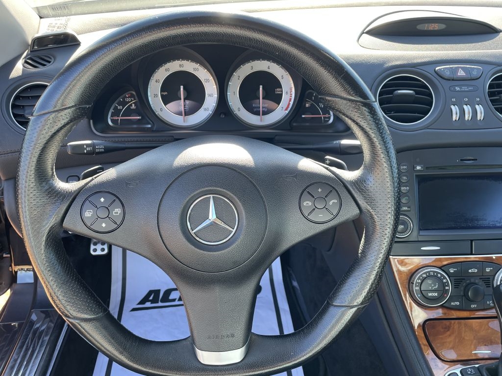 Mercedes-Benz SL-Class  2009