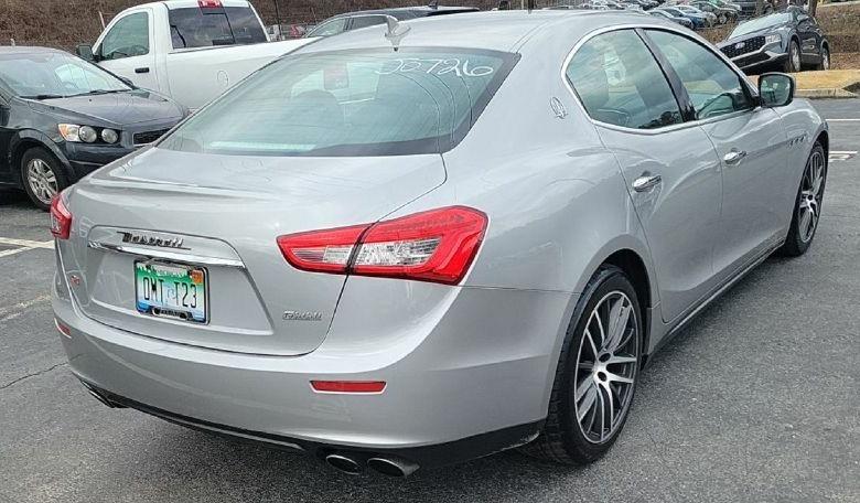 Maserati Ghibli photo 22
