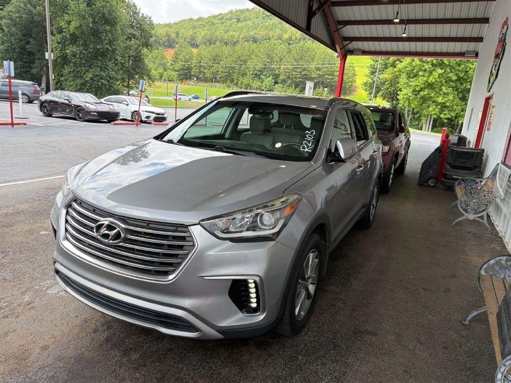 2018 Hyundai Santa Fe SE