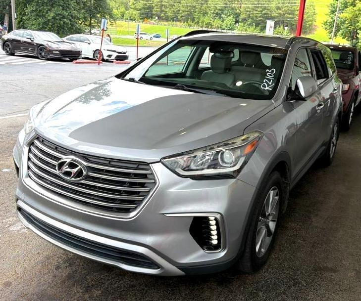 2018 Hyundai Santa Fe SE