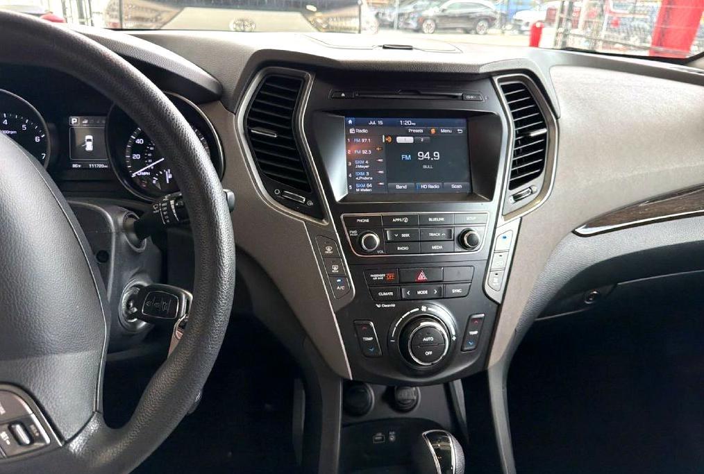 Hyundai Santa Fe photo 16