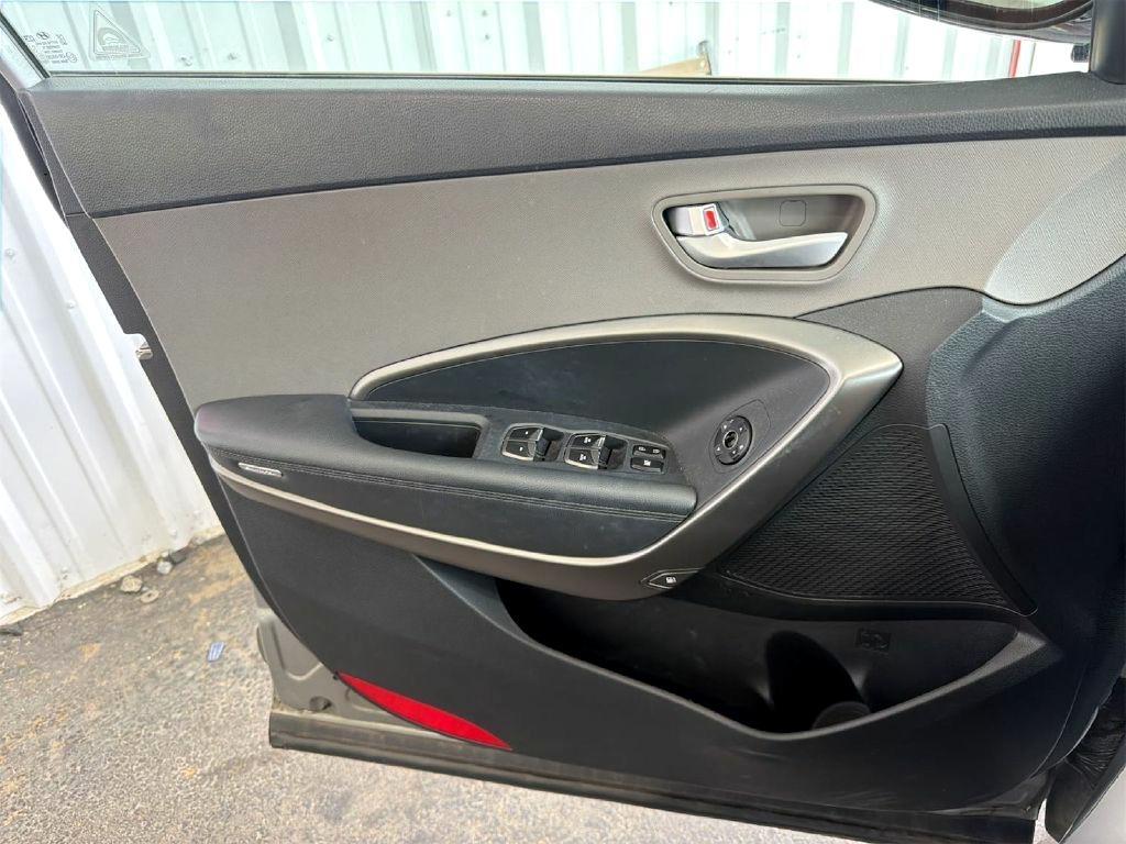 Hyundai Santa Fe photo 18