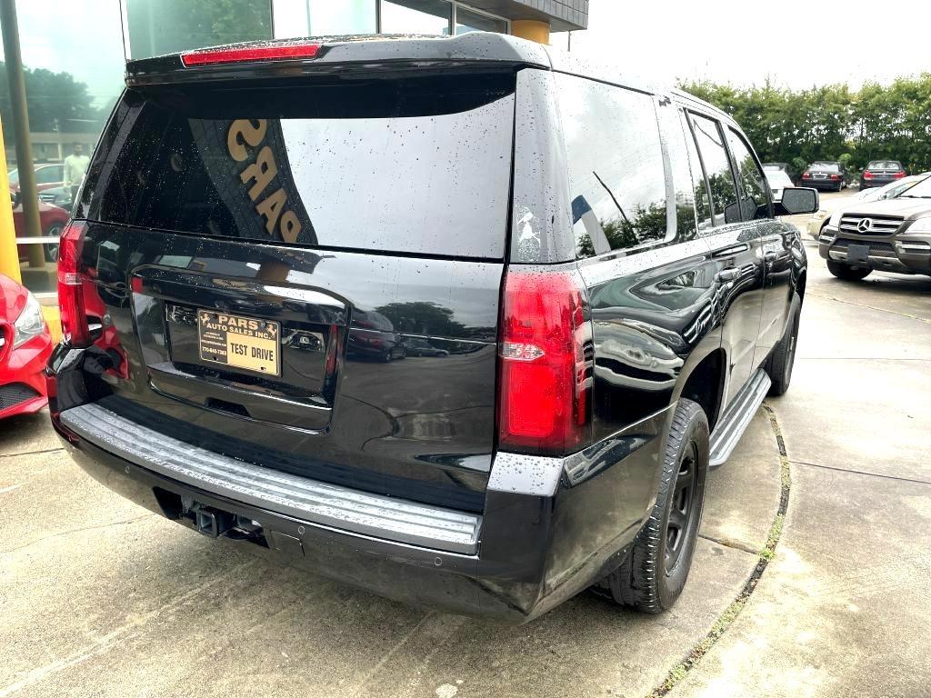 Chevrolet Tahoe photo 3
