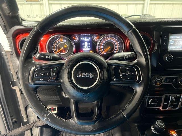 Jeep Wrangler photo 31