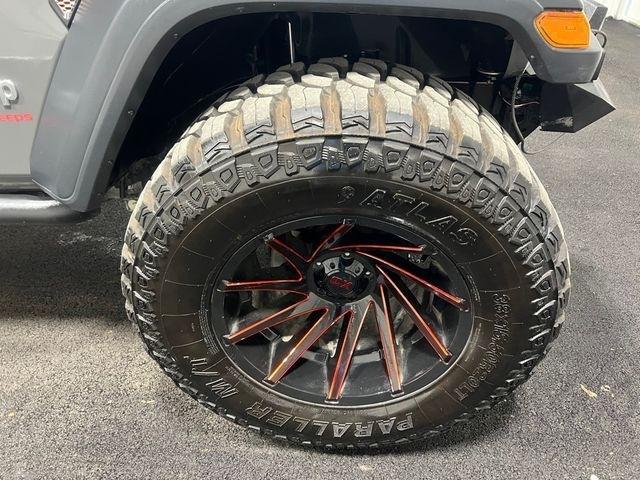 Jeep Wrangler photo 43